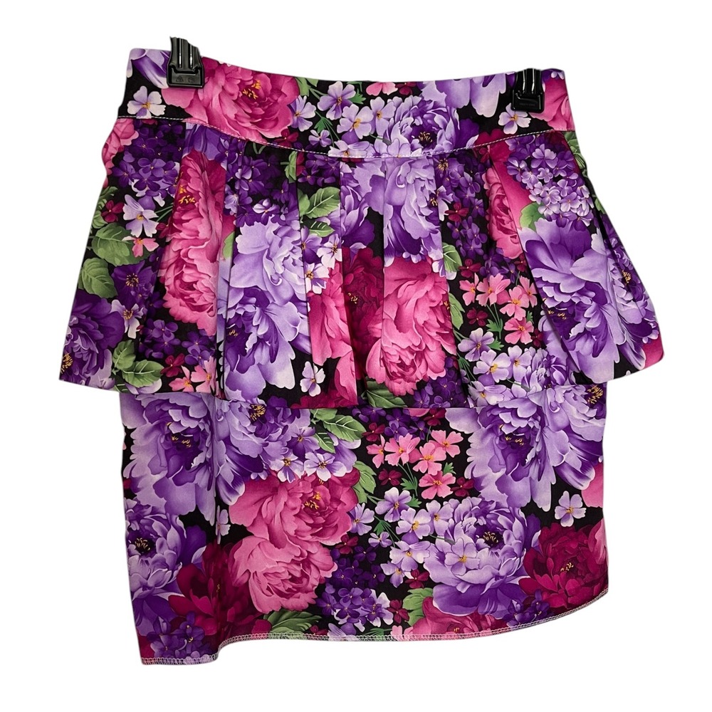TEMT 10 Purple Pink Floral Mini Skirt Peplum Ruffle Pleated Cottagecore Romantic